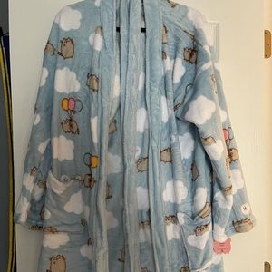 Pusheen Bath Robe
